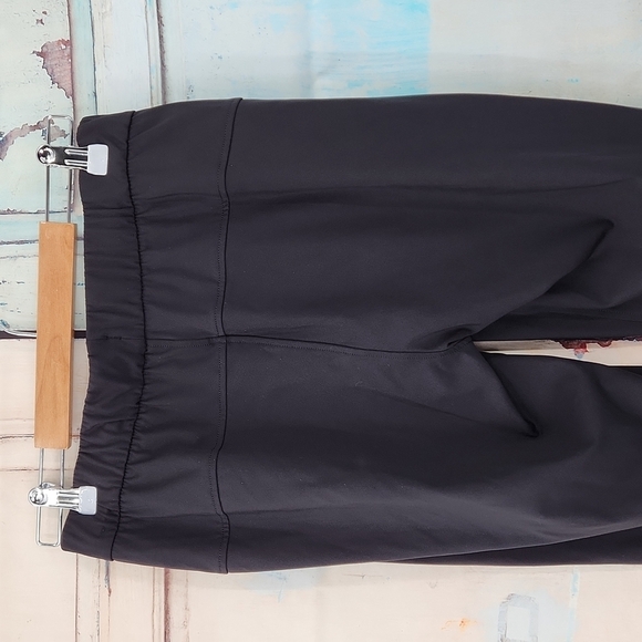 CRZ YOGA Cropped Joggers - Picture 5 of 6